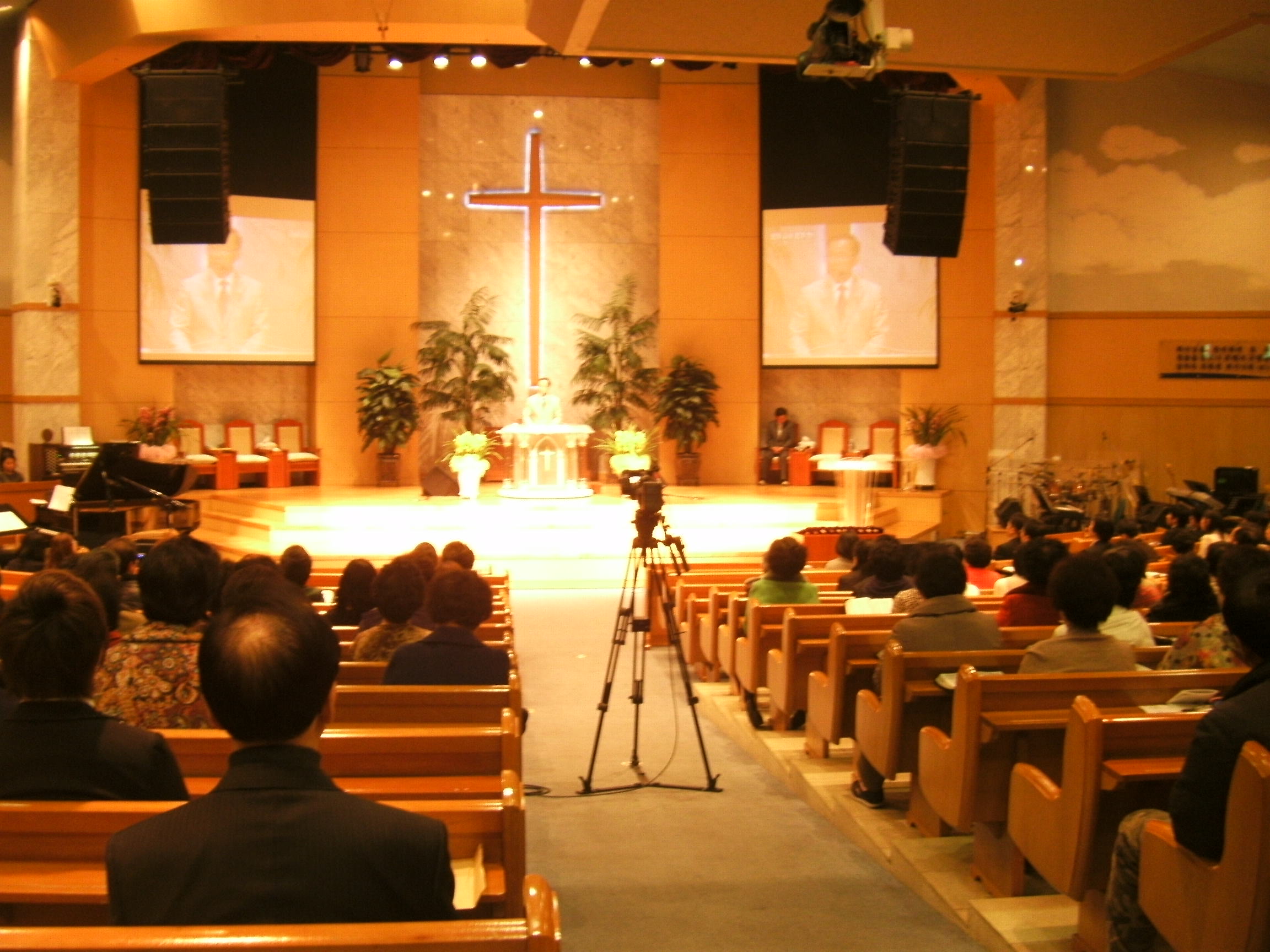 2011 Seoul Preaching1.JPG